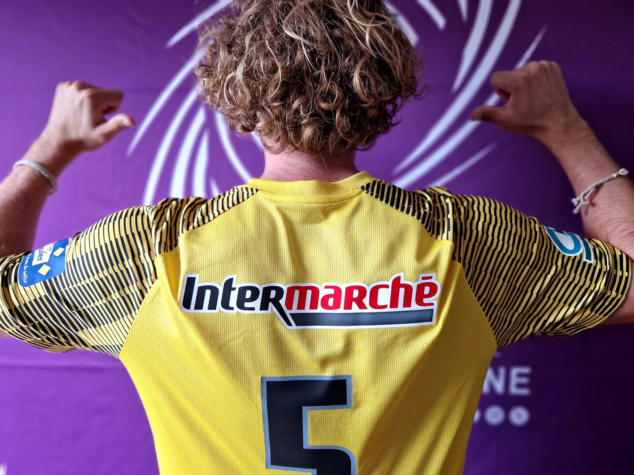 Maillot Coupe de France Caisse d'Epargne rétro N°11 années 2000
